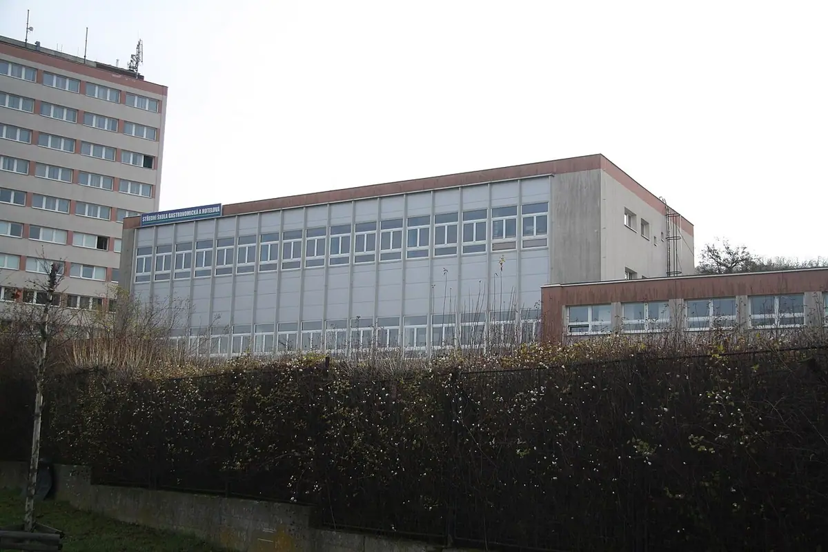 School building: SŠ gastronomická a hotelová