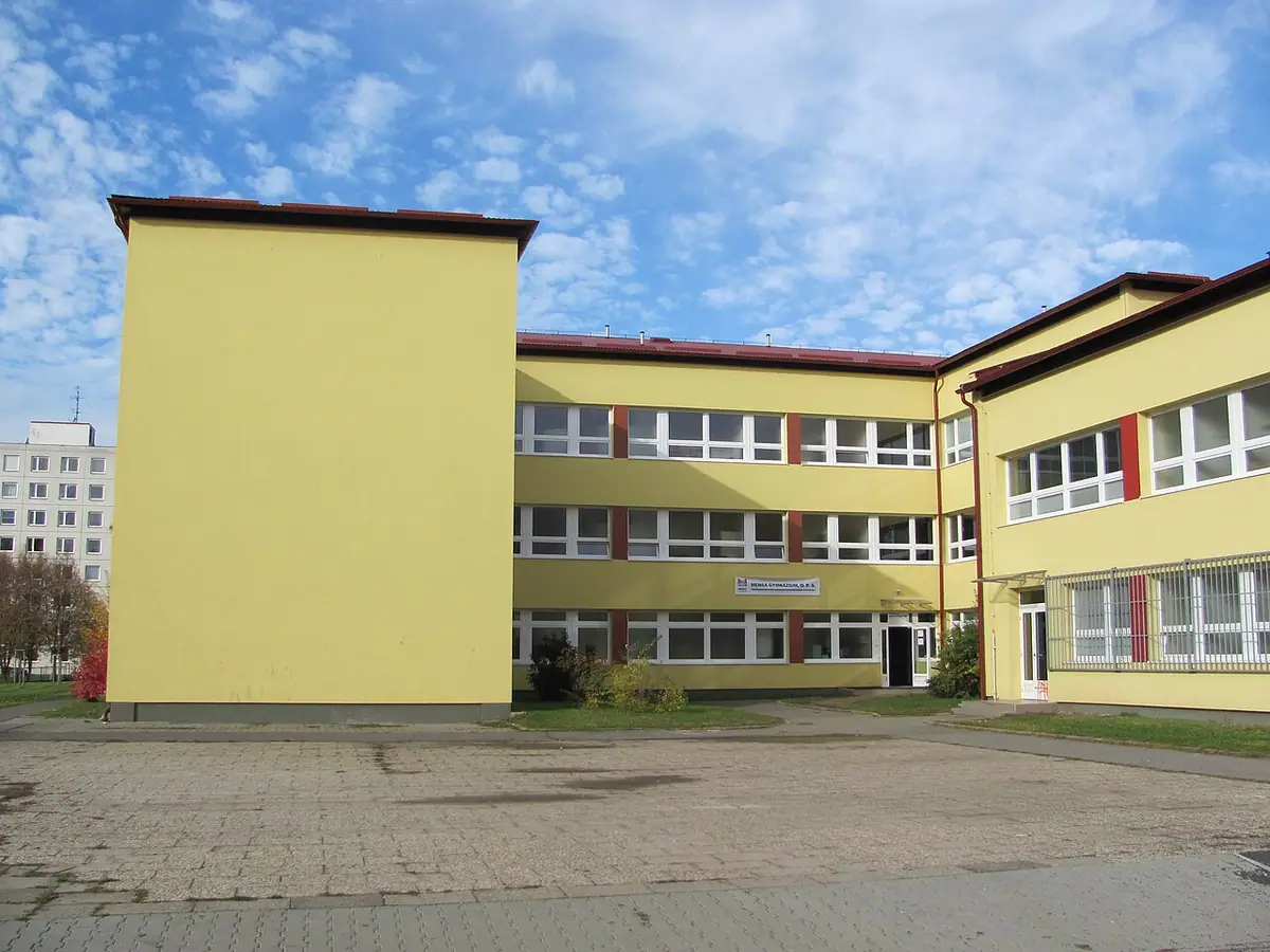 Budova školy: Mensa gymnázium