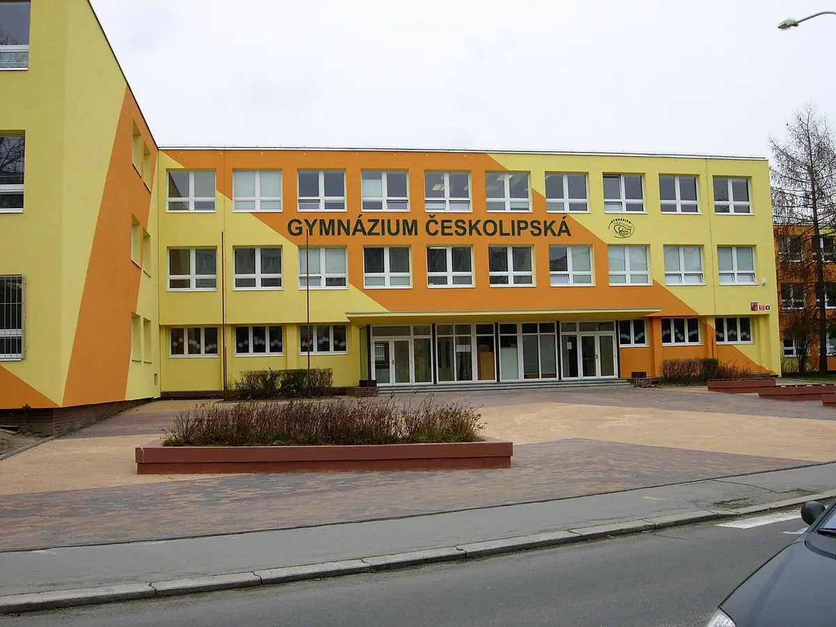 Budova školy: Gymnázium Českolipská
