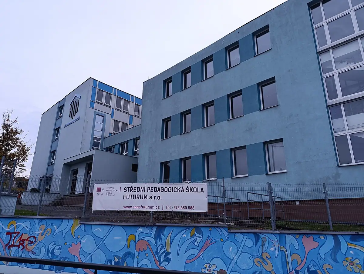 Budova školy: Futurum – SŠ a gymnázium
