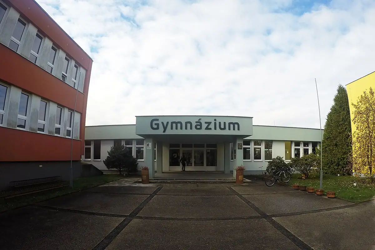 Budova školy: Gymnázium Strakonice