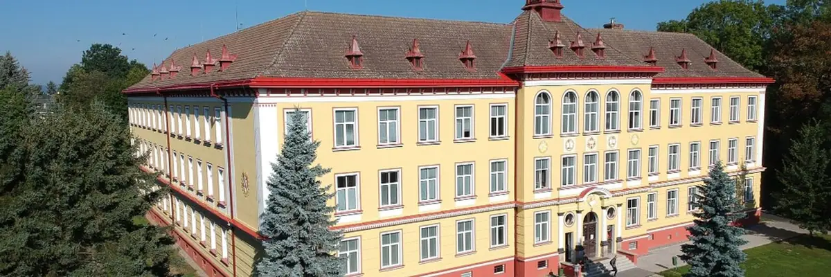 School building: SPŠ Česká Lípa