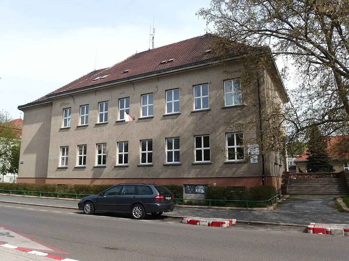 School building: Gymnázium Josefa Jungmanna Litoměřice