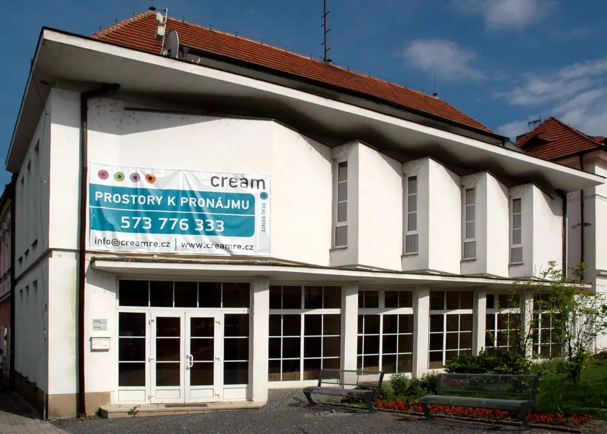 School building: SOU INDUSTRIA Litoměřice