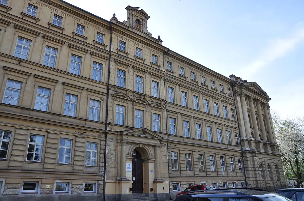 School building: Gymnázium Josefa Ressela Chrudim