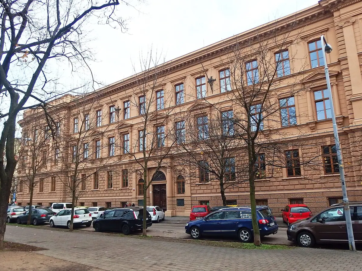 School building: SPŠ stavební Brno