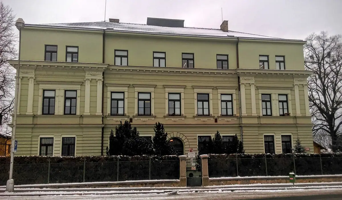 Budova školy: Tauferova SOŠ veterinární Kroměříž