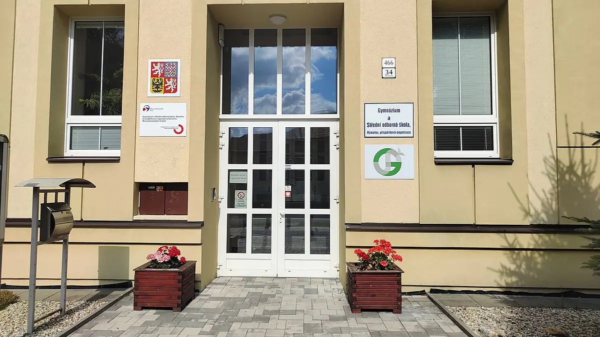 Budova školy: Gymnázium a SOŠ Rýmařov