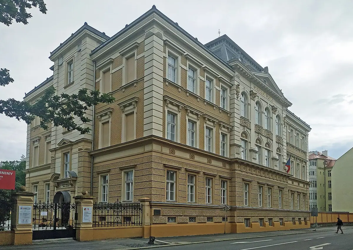School building: SPŠ stavební Opava