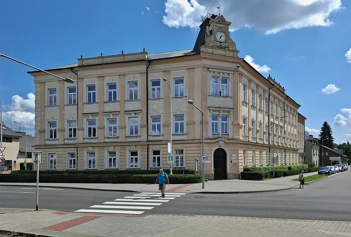 Budova školy: Gymnázium Zábřeh