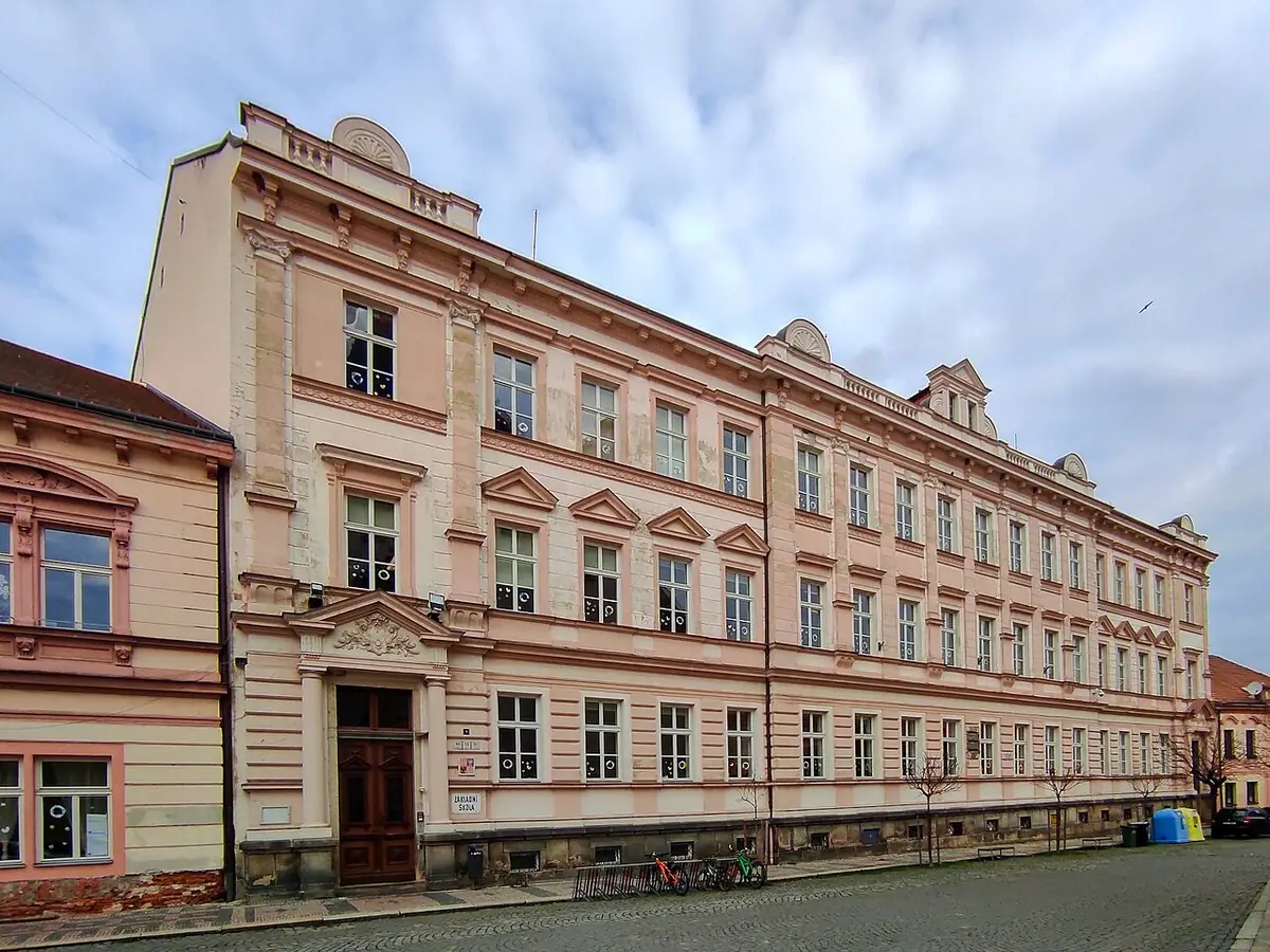 Budova školy: ZŠ a Gymnázium Vodňany