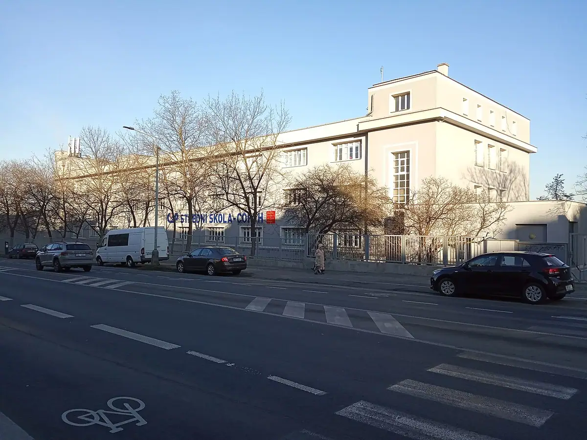 Budova školy: SOŠ – COP a Gymnázium
