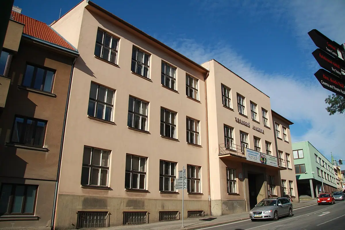 Budova školy: Bráfova akademie Třebíč
