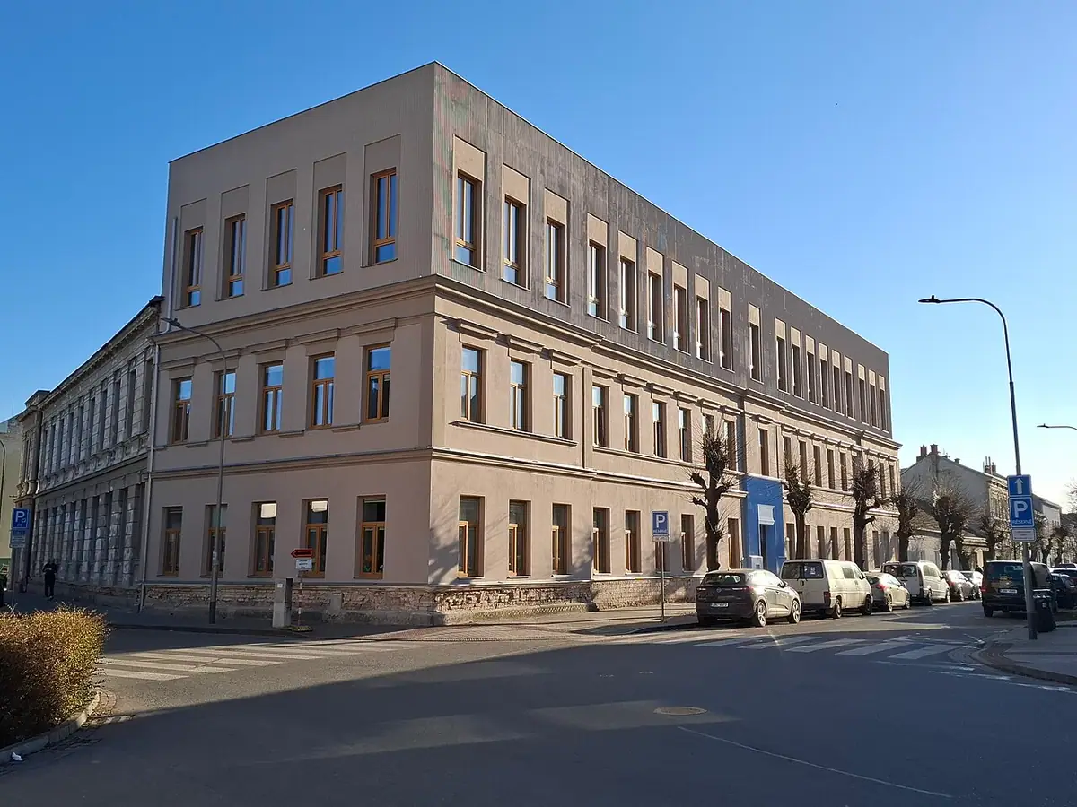 School building: Evangelické gymnázium Brno – Egy