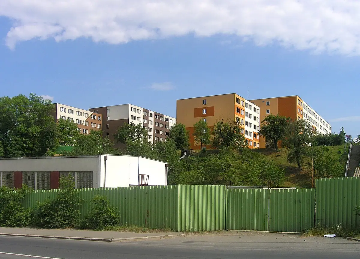 Budova školy: SPŠ MV Praha a Sokolov