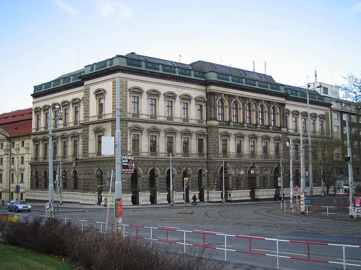 Budova školy: ČVUT