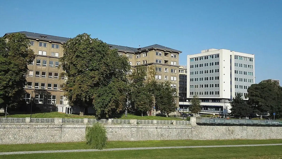 Budova školy: Vysoká škola báňská – Technická univerzita Ostrava